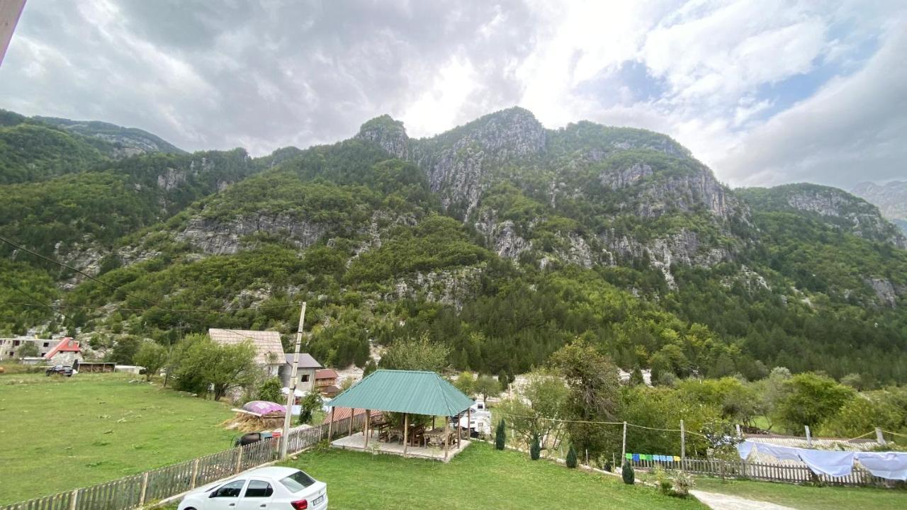 Hotel Bujtina Leke Gerla Theth Exterior foto